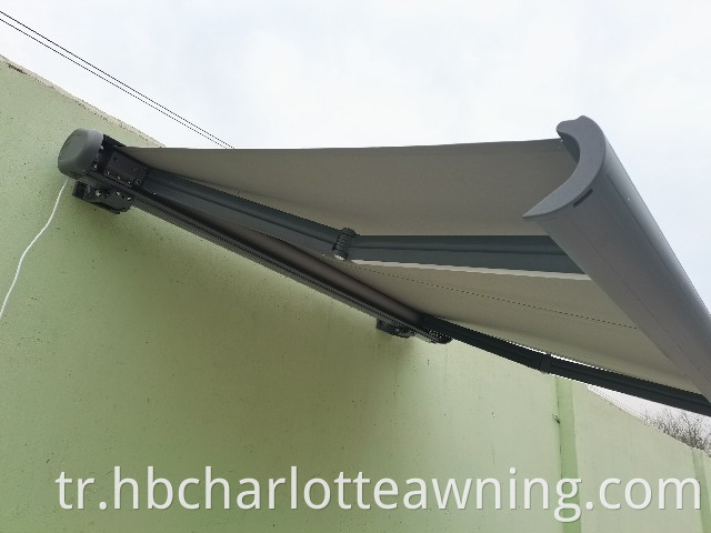 Motorized Full Cassette Retractable Awning